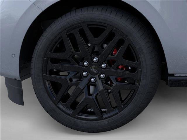 New 2026 Ford Expedition Platinum w/ Stealth Performance Package image 19