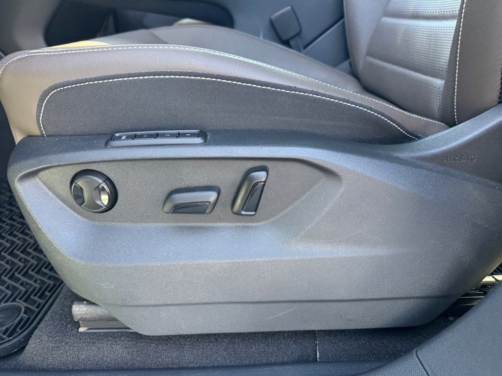 Used 2024 Volkswagen Atlas SEL image 16