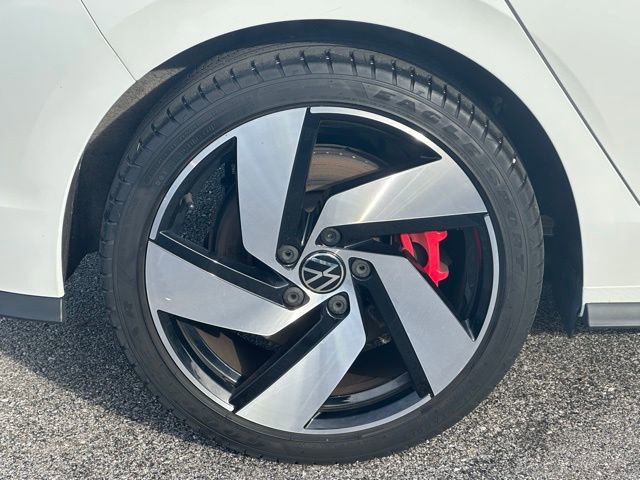 Used 2022 Volkswagen GTI S image 9