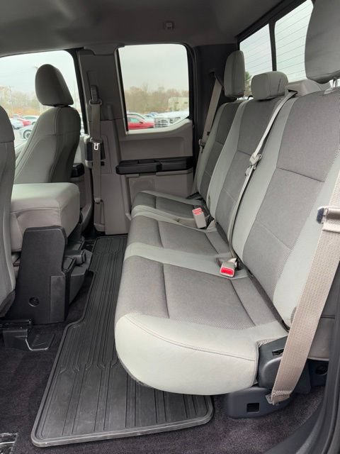 Used 2015 Ford F150 XL w/ Equipment Group 101A Mid AWD/4WD image 19