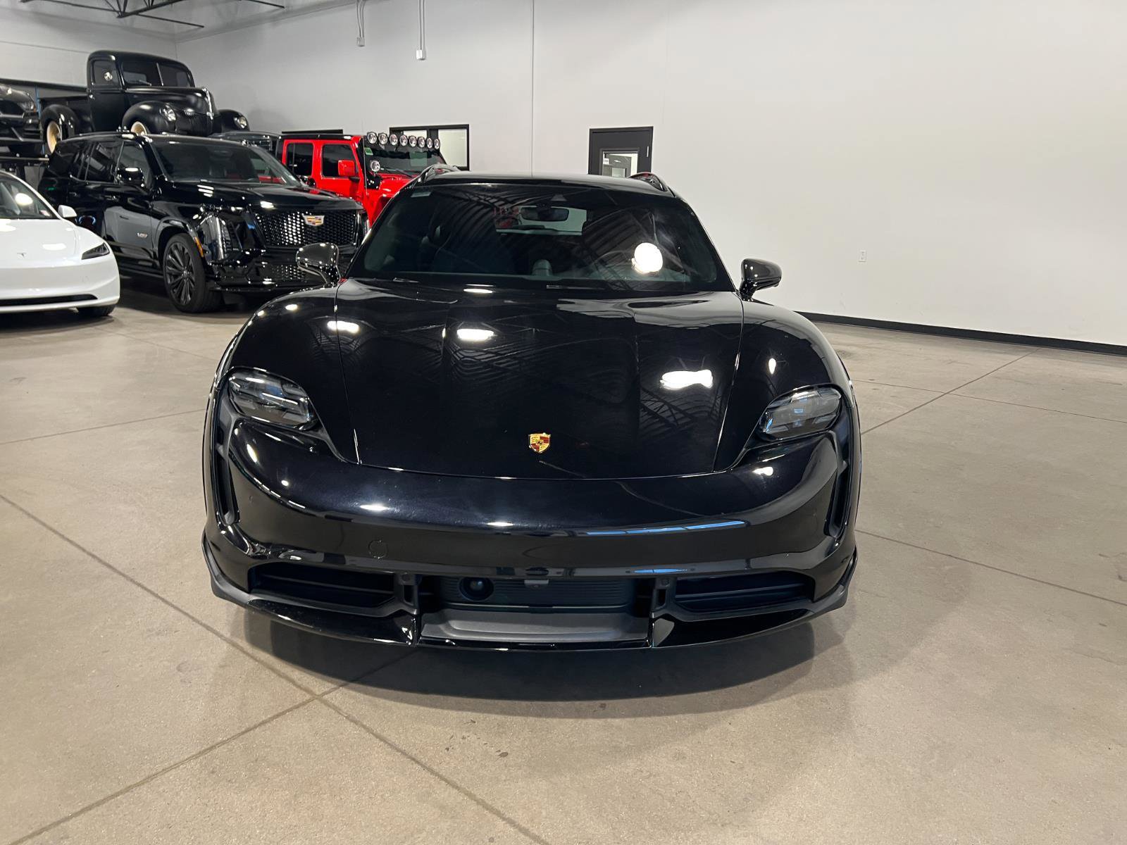 Used 2023 Porsche Taycan Turbo S AWD/4WD image 8