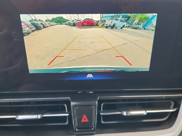 Used 2025 Chevrolet TrailBlazer LT FWD image 17