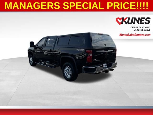 Used 2020 Chevrolet Silverado 2500 LT w/ All Star Edition AWD/4WD image 9