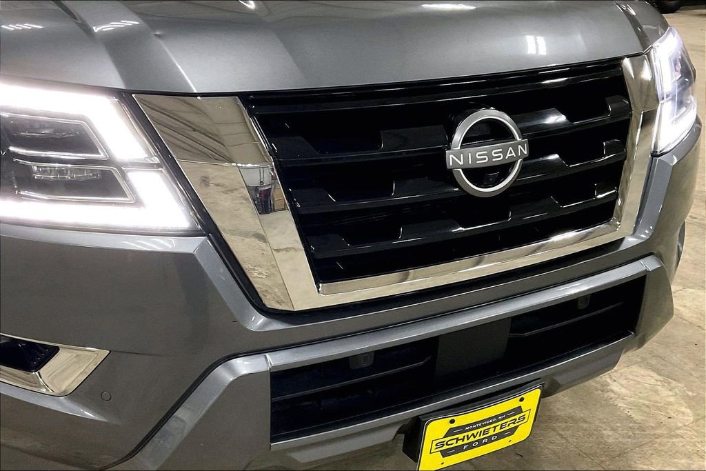 Used 2024 Nissan Armada SL AWD/4WD image 30