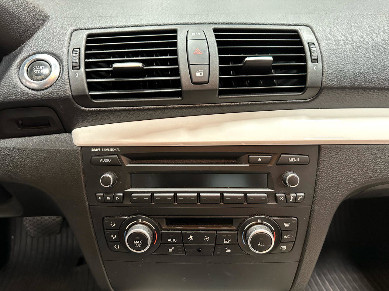 Used 2013 BMW 128i Coupe image 16