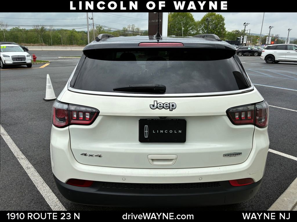 Used 2020 Jeep Compass Latitude w/ Popular Equipment Group AWD/4WD image 4