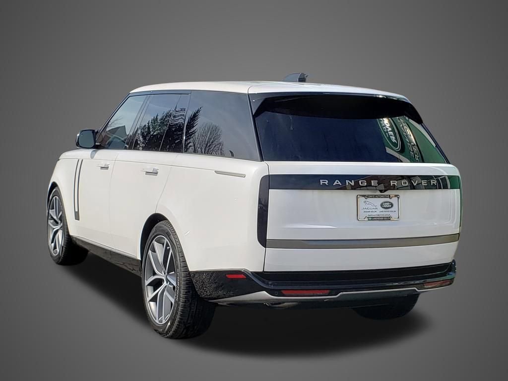New 2026 Land Rover Range Rover SE image 7