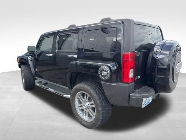 Used 2007 HUMMER H3 AWD/4WD image 6