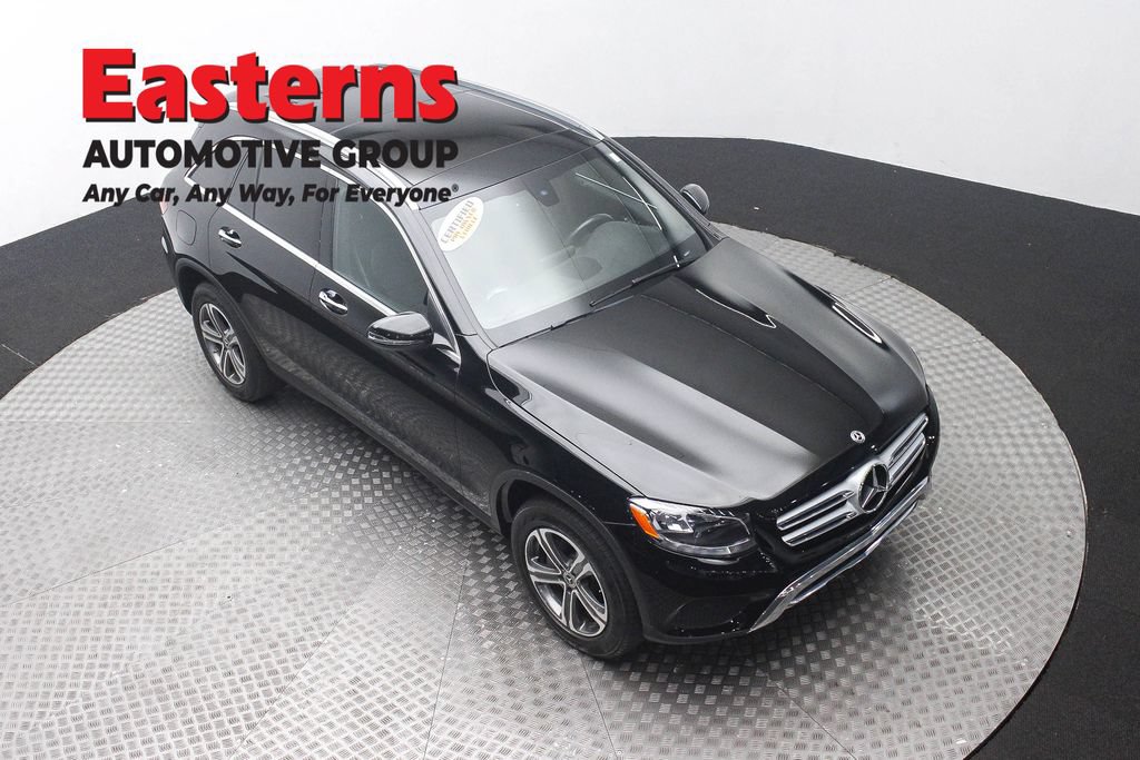 Used 2018 Mercedes-Benz GLC 300 4MATIC image 3