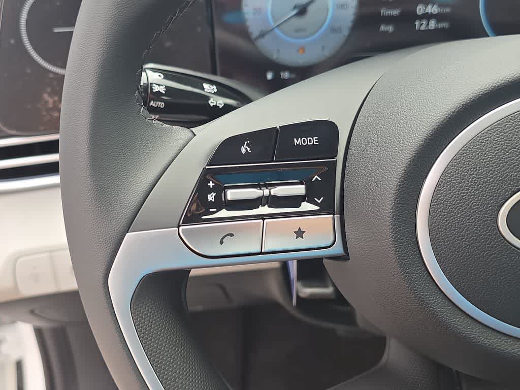 New 2026 Hyundai Elantra Limited FWD image 25