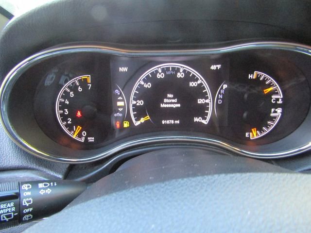 Used 2016 Jeep Grand Cherokee Limited RWD image 13