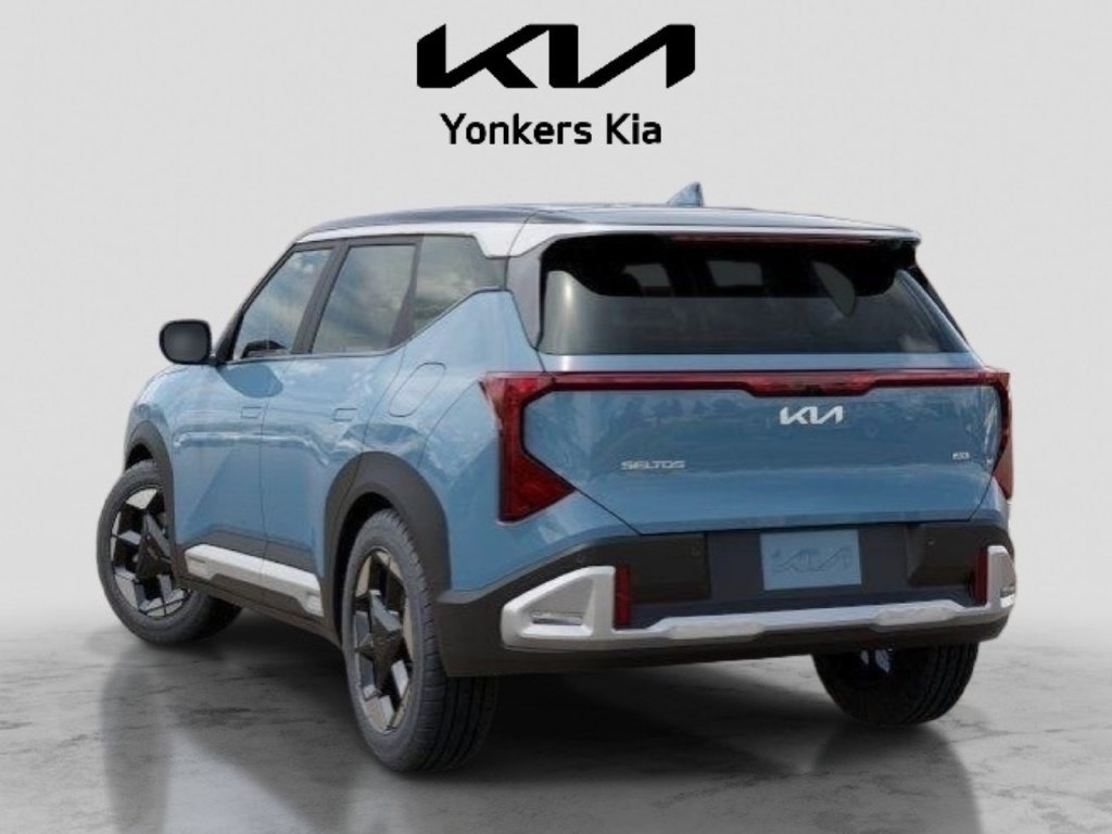 Used 2027 Kia Seltos S AWD/4WD image 4