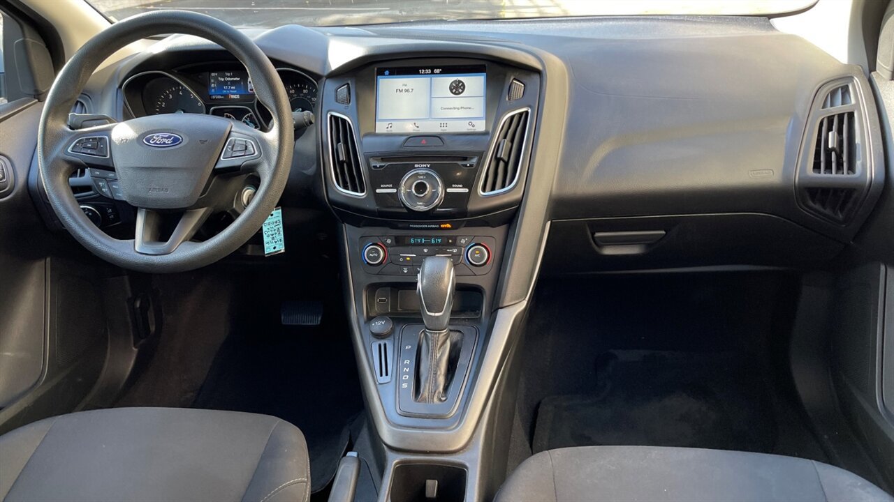 Used 2018 Ford Focus SEL FWD image 10