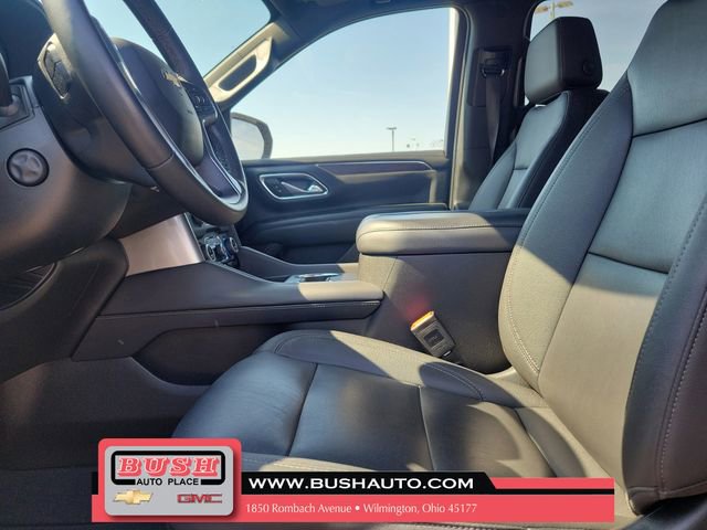 Used 2023 Chevrolet Suburban LT w/ LT Signature Plus Package image 17