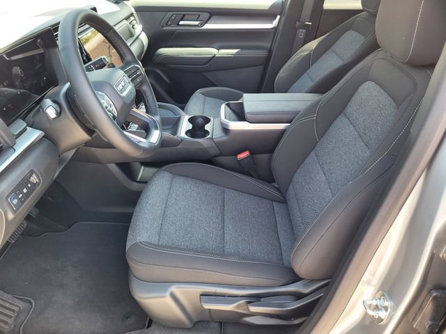 New 2026 GMC Terrain Elevation FWD image 22