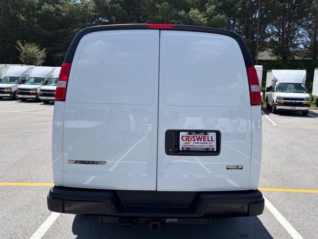 New 2026 Chevrolet Express 3500 w/ Driver Convenience Package RWD image 6