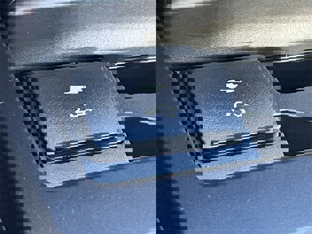 Used 2022 Lexus ES 250 w/ Premium Package image 21