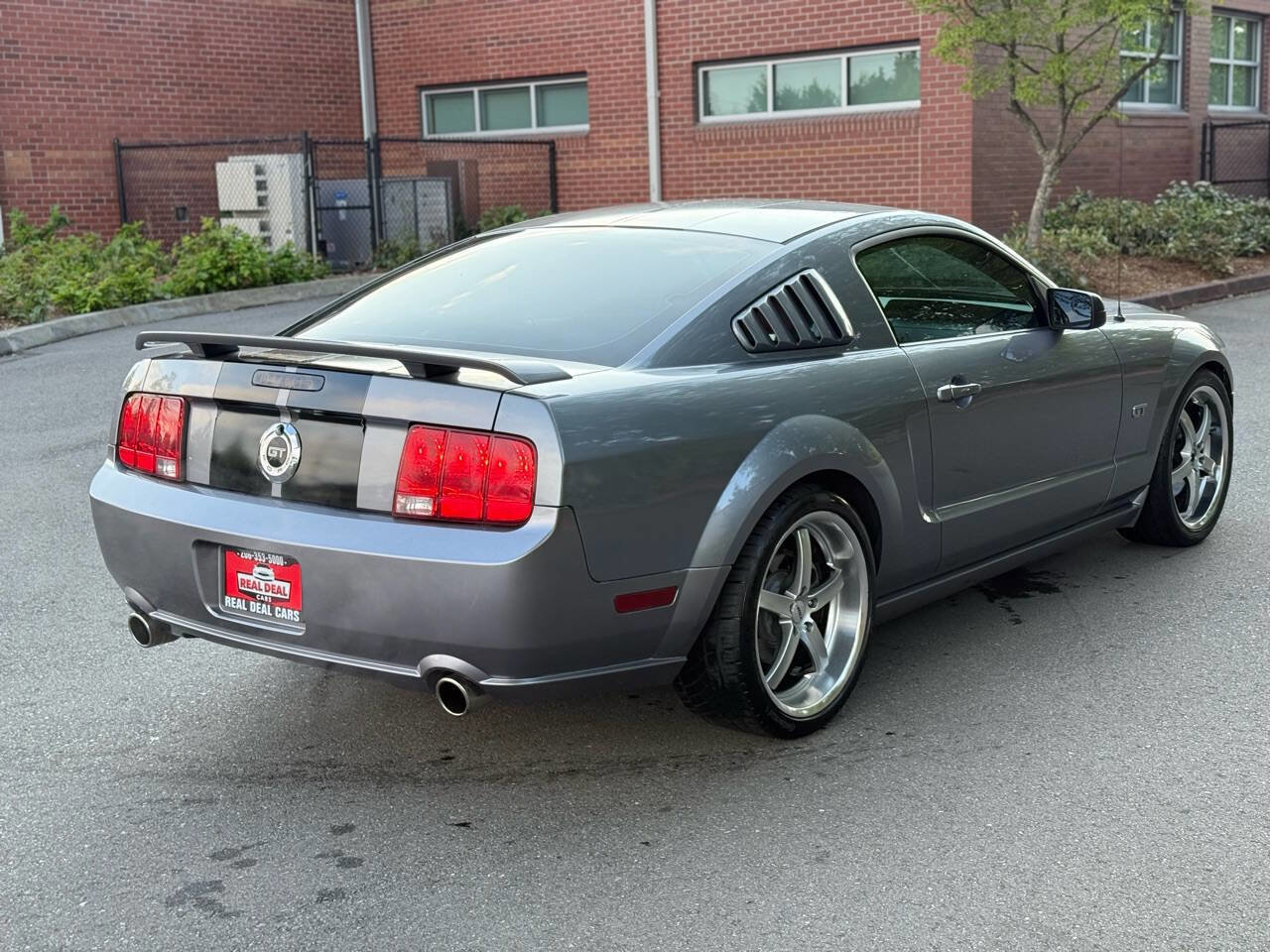 Used 2006 Ford Mustang GT Premium RWD image 8
