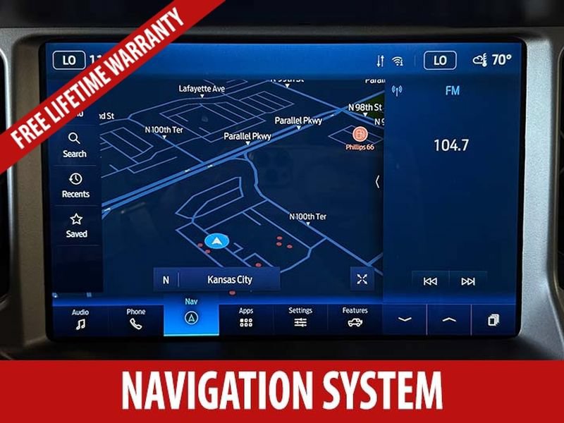 Used 2022 Ford Bronco Outer Banks AWD/4WD image 13