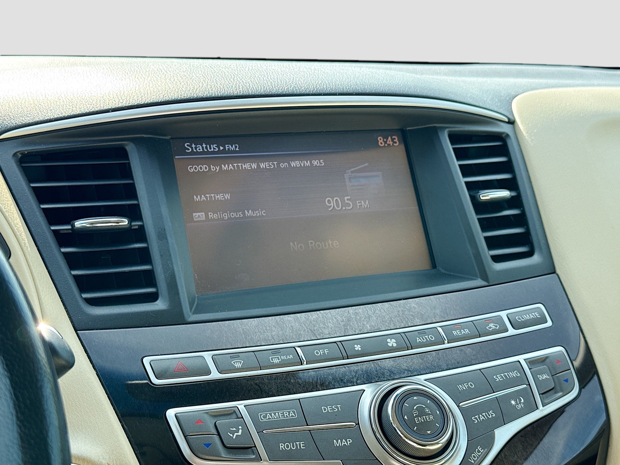 Used 2015 INFINITI QX60 Luxe w/ Premium Plus Package AWD/4WD image 32