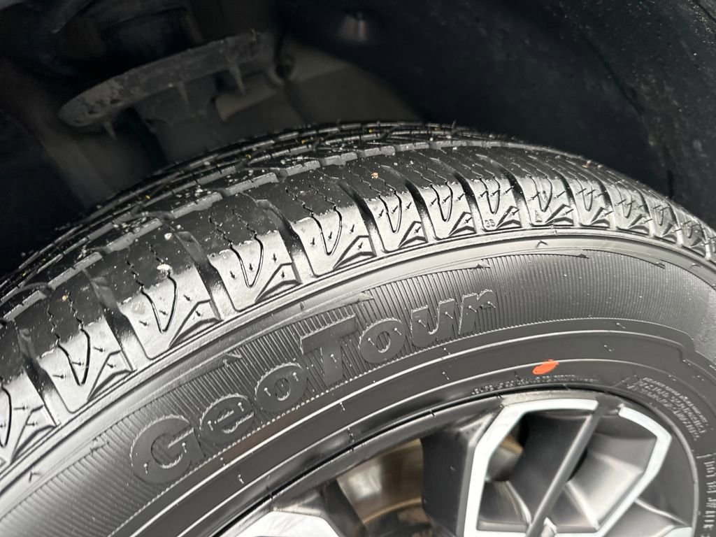 Used 2022 Hyundai Santa Cruz SEL w/ Activity Package image 13