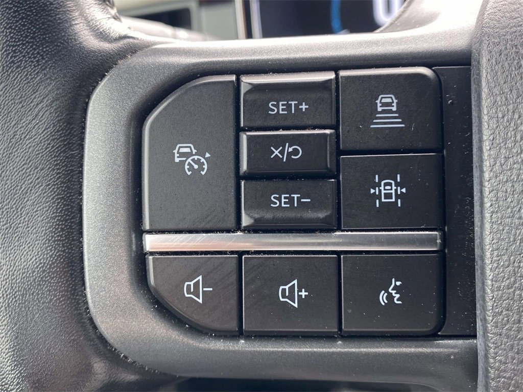 Used 2022 Ford F150 Lariat w/ Equipment Group 502A High image 31