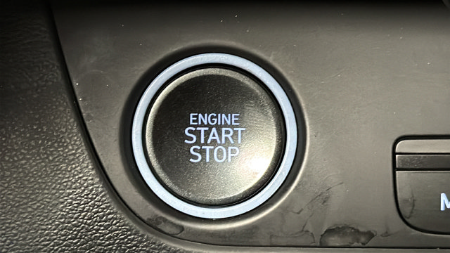 Used 2025 Hyundai Elantra N FWD image 31