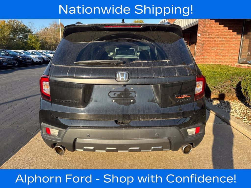 Used 2023 Honda Passport TrailSport image 5