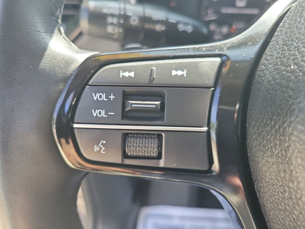 Used 2023 Honda Pilot Elite image 28
