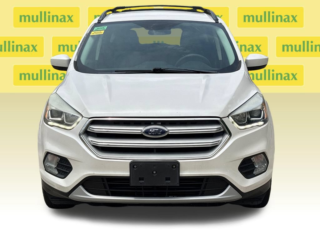 Used 2017 Ford Escape SE w/ Equipment Group 201A AWD/4WD image 15