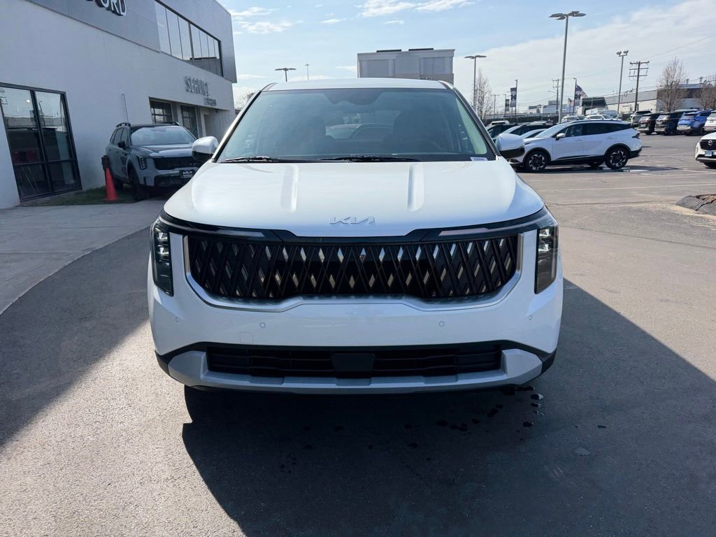 New 2026 Kia Carnival LX image 3