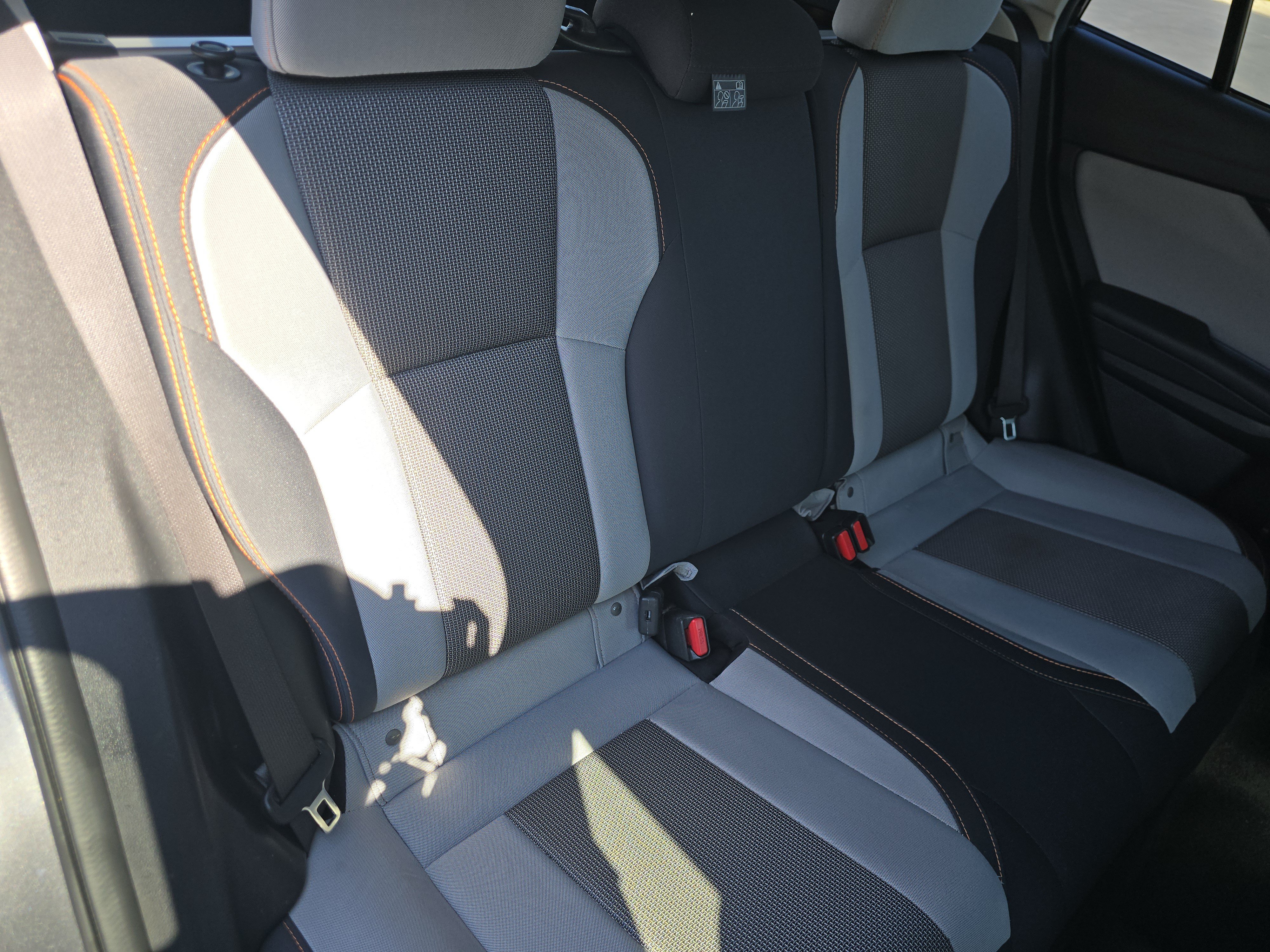 Used 2021 Subaru Crosstrek 2.0i Premium w/ Moonroof Package AWD/4WD image 18
