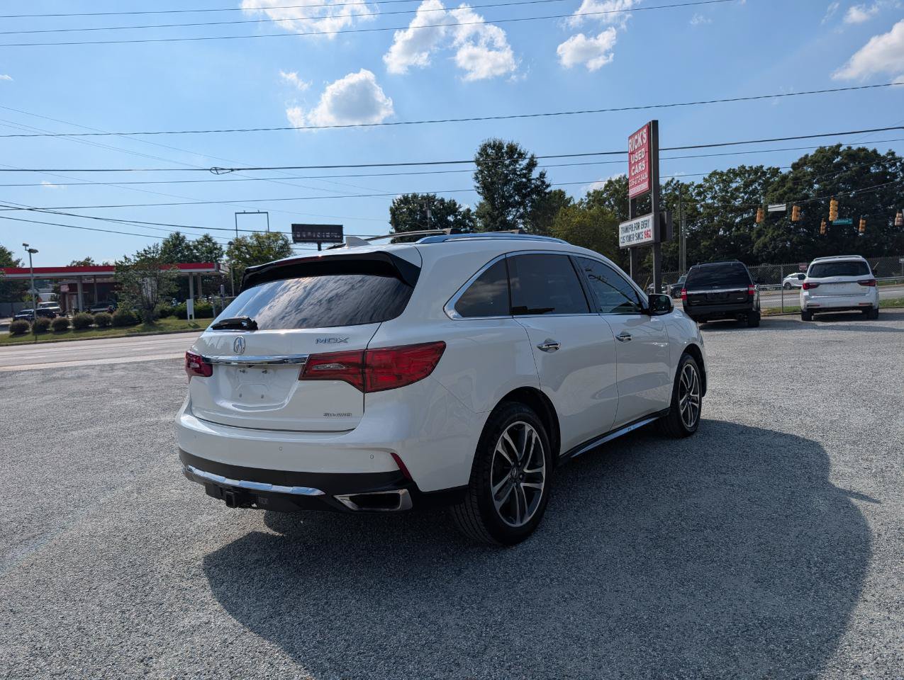 Used 2017 Acura MDX w/ Advance Package AWD/4WD image 7