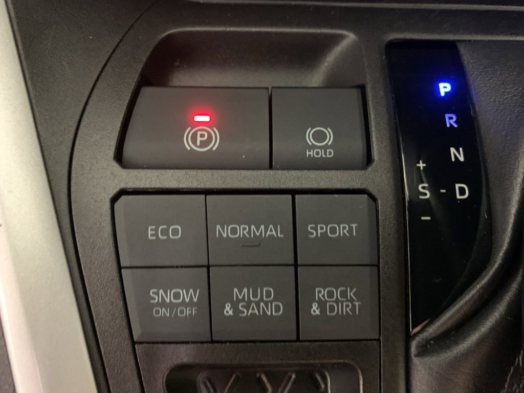 Used 2022 Toyota RAV4 XLE w/ Convenience Package AWD/4WD image 27