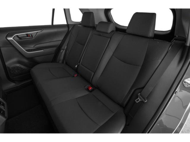 Used 2022 Toyota RAV4 LE AWD/4WD image 16