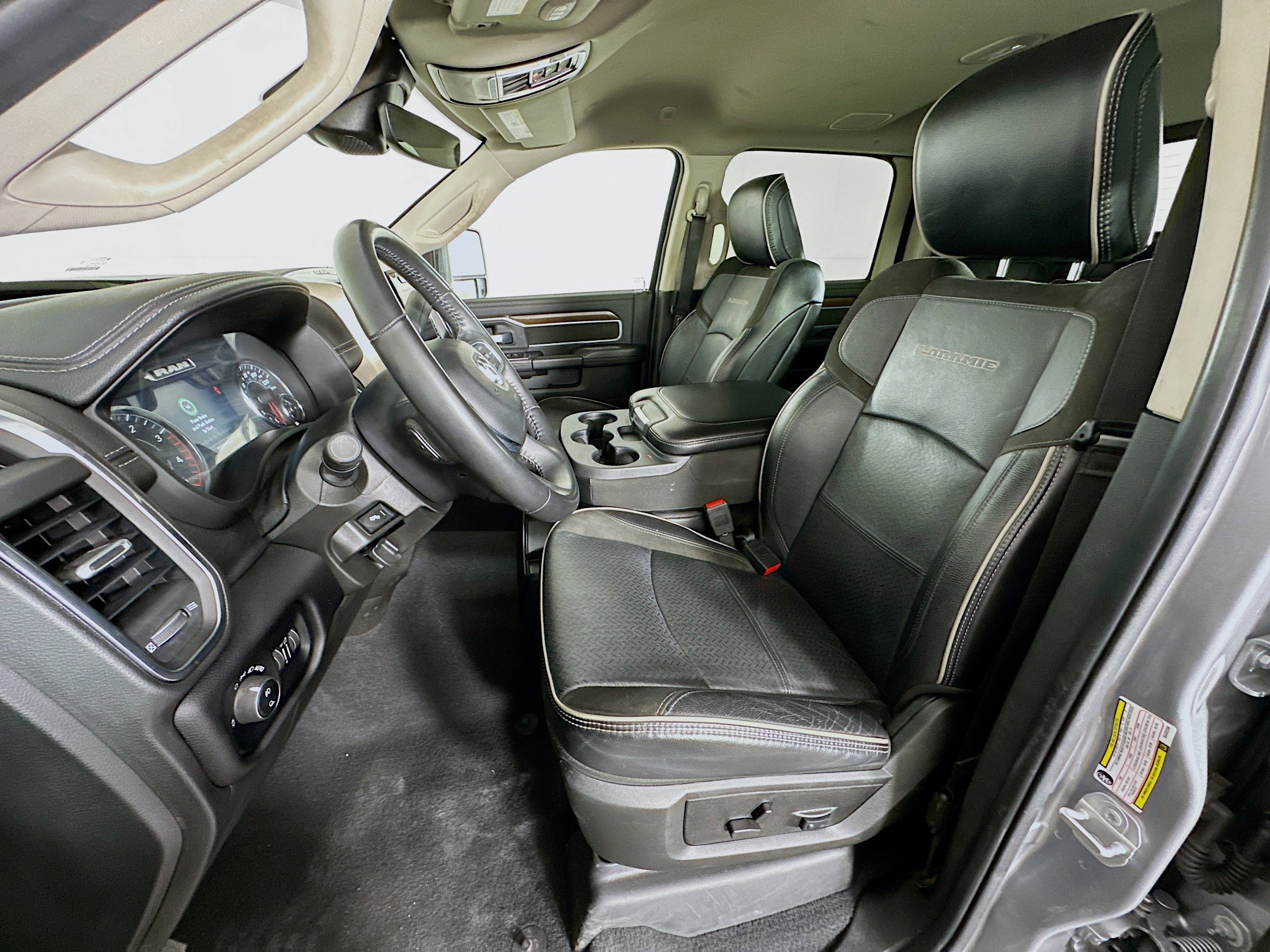 Used 2024 RAM 2500 Laramie w/ Safety Group image 13