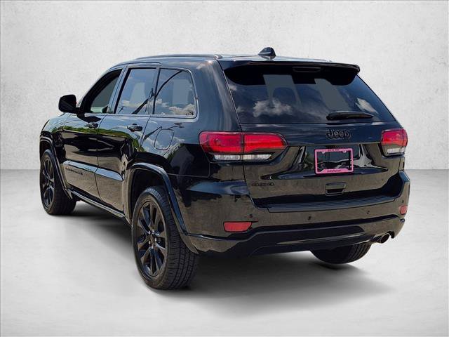 Used 2021 Jeep Grand Cherokee Laredo X AWD/4WD image 7