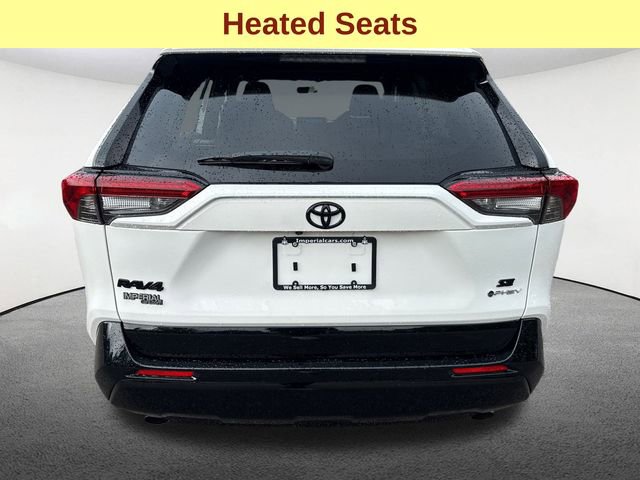 Certified 2025 Toyota RAV4 SE image 11