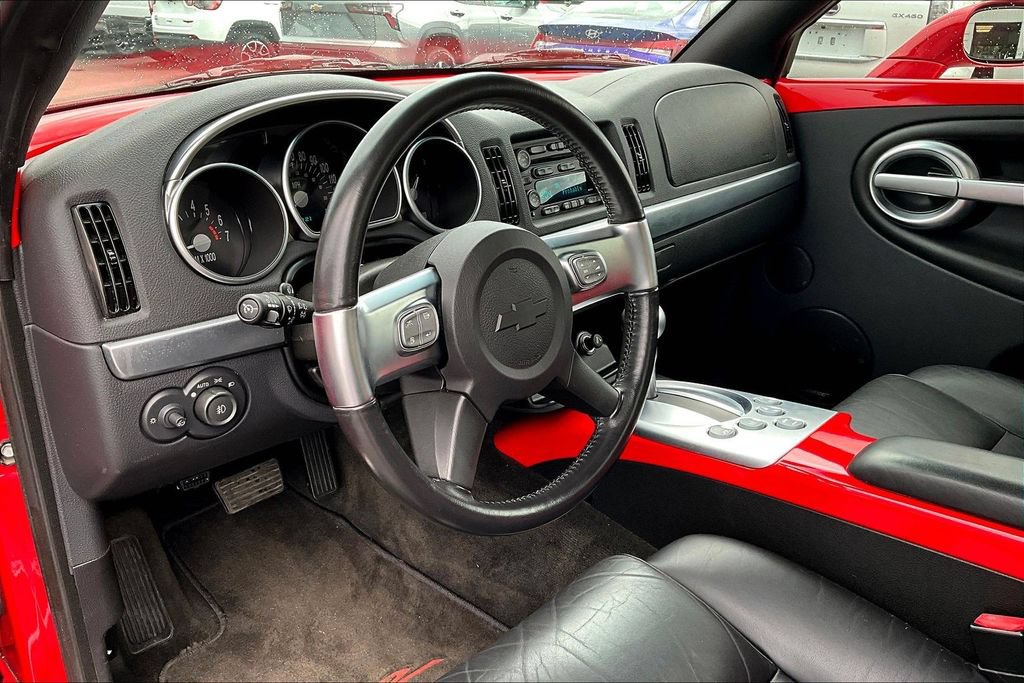 Used 2003 Chevrolet SSR w/ Preferred Equipment Group RWD image 18