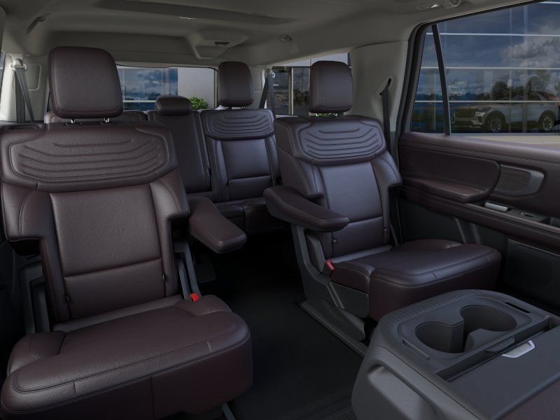 New 2026 Ford Expedition Max Platinum w/ Platinum Ultimate Package AWD/4WD image 11