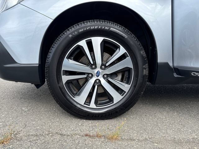 Used 2019 Subaru Outback 2.5i Limited AWD/4WD image 26