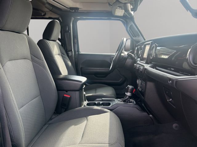 Used 2022 Jeep Gladiator Sport image 22