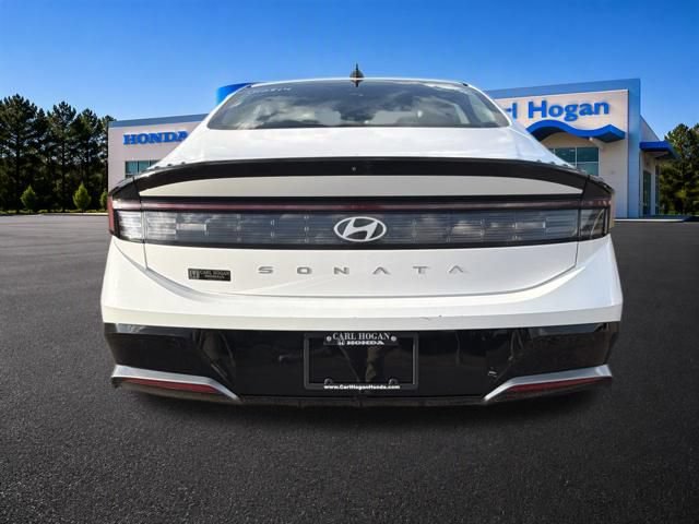 Used 2025 Hyundai Sonata SEL FWD image 12