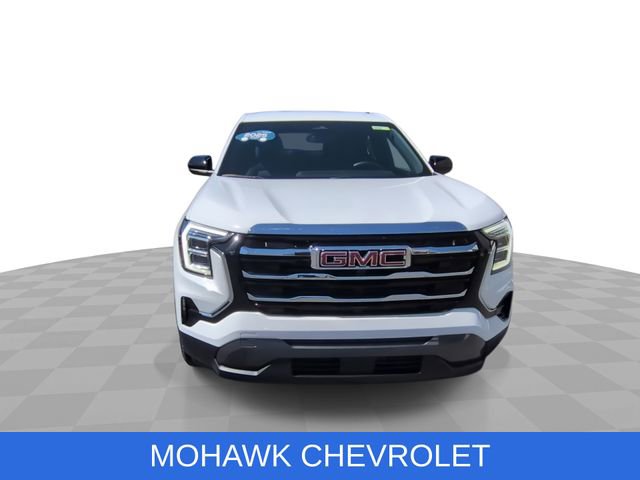 Used 2025 GMC Terrain Elevation image 3