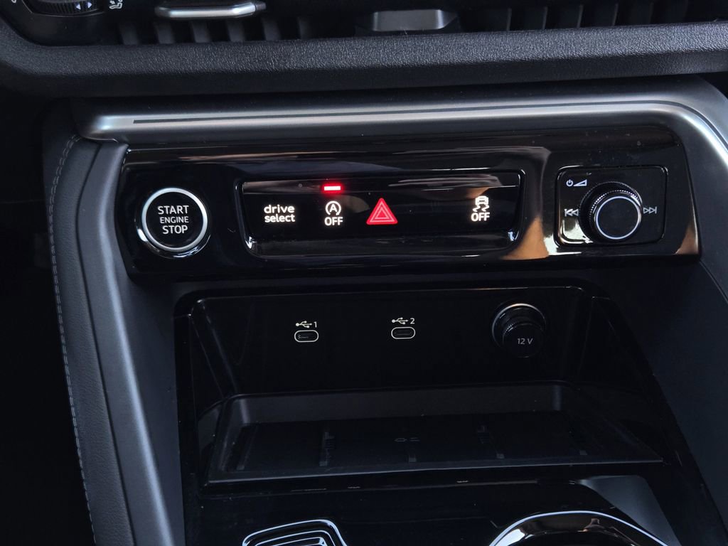 Certified 2025 Audi Q5 Premium Plus w/ Premium Plus image 22