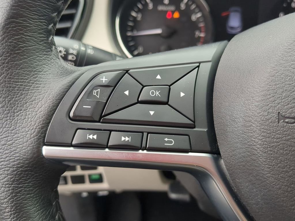 Used 2019 Nissan Rogue Sport SL w/ Premium Package AWD/4WD image 15