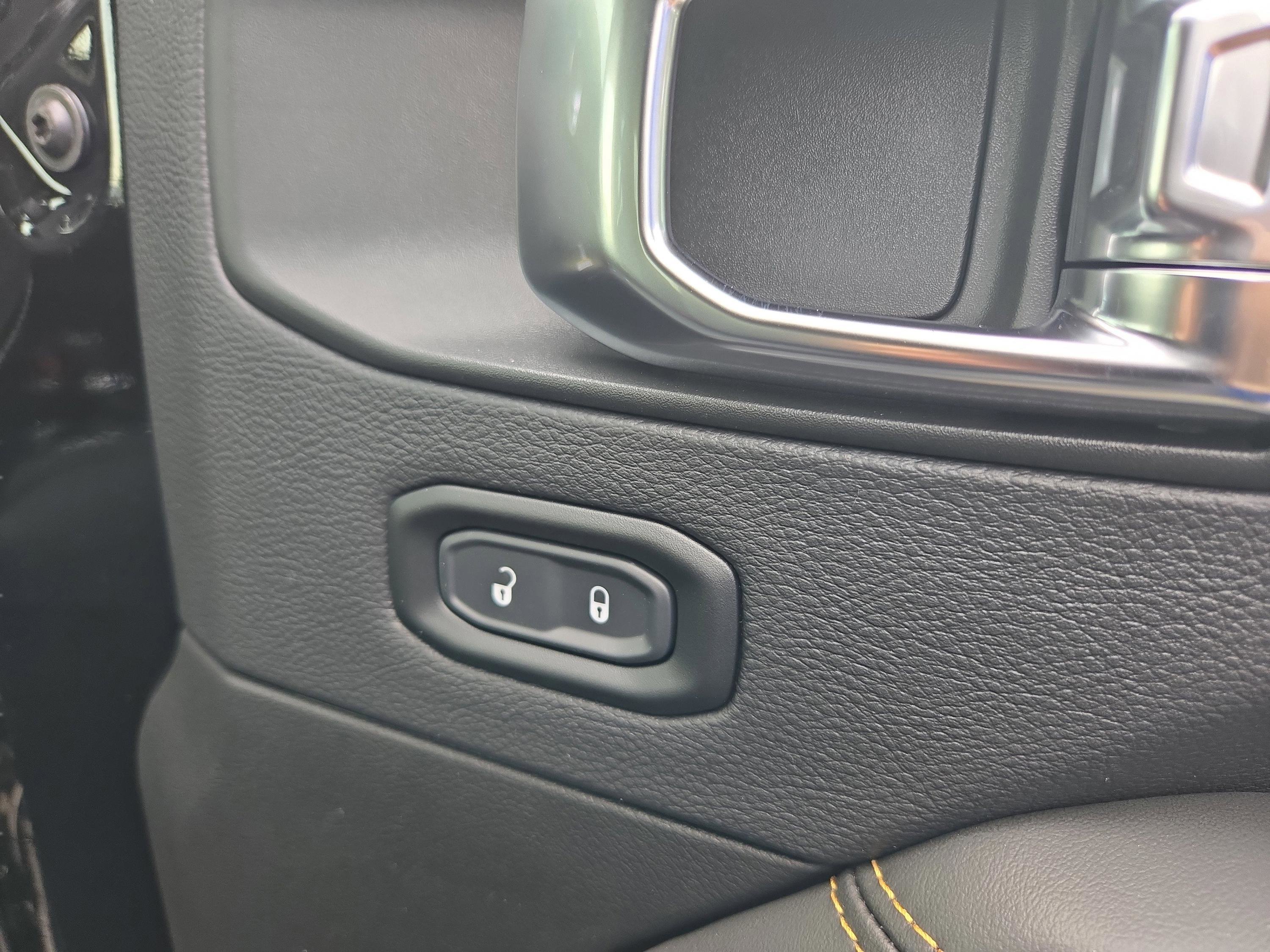 New 2025 Jeep Wrangler Sahara image 52