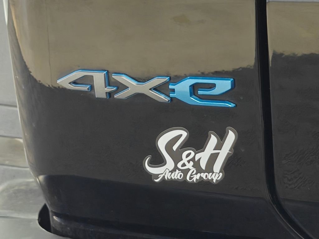 Used 2024 Jeep Wrangler Unlimited image 61