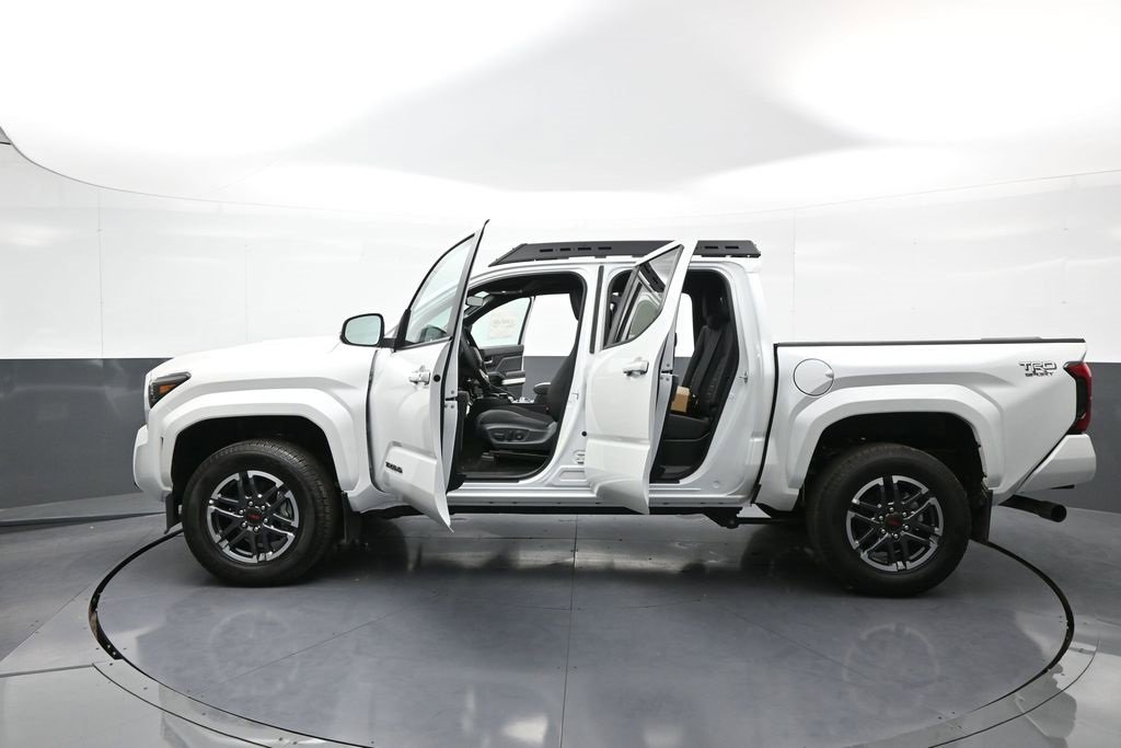New 2024 Toyota Tacoma TRD Sport image 40
