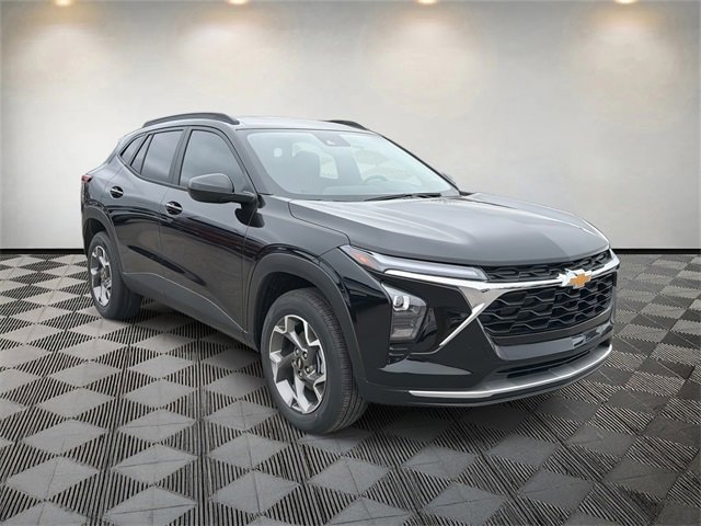 New 2026 Chevrolet Trax LT w/ Driver Confidence Package image 3
